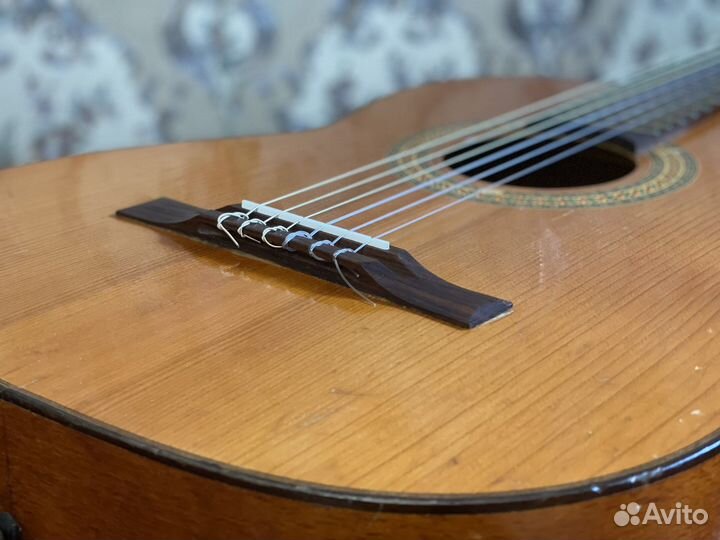 Классическая гитара cremona