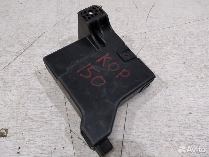 Блок электронный Toyota Corolla 150 2006-2013