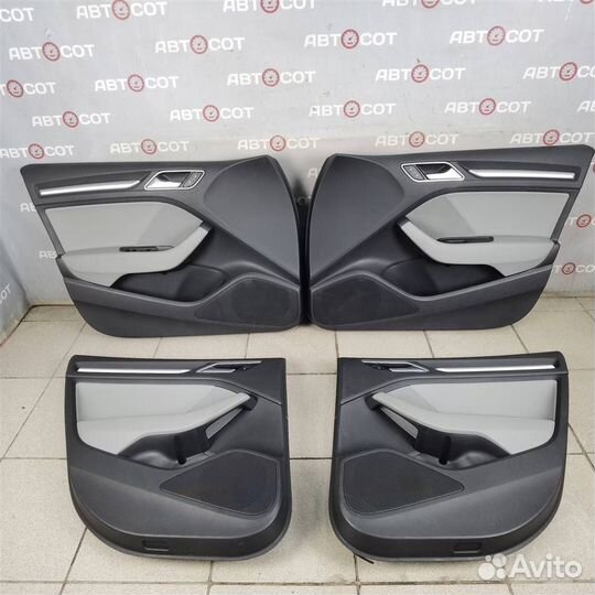 Дверные карты комплект Audi A3 (8V) 2013