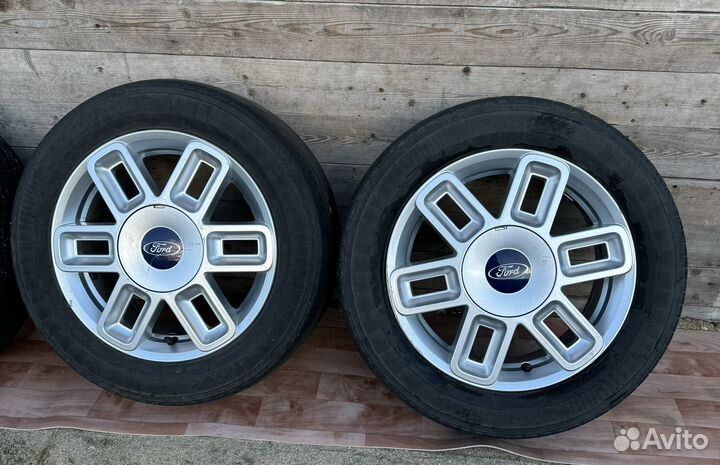 Диски литые R15 на Ford Fusion 6N11-AA