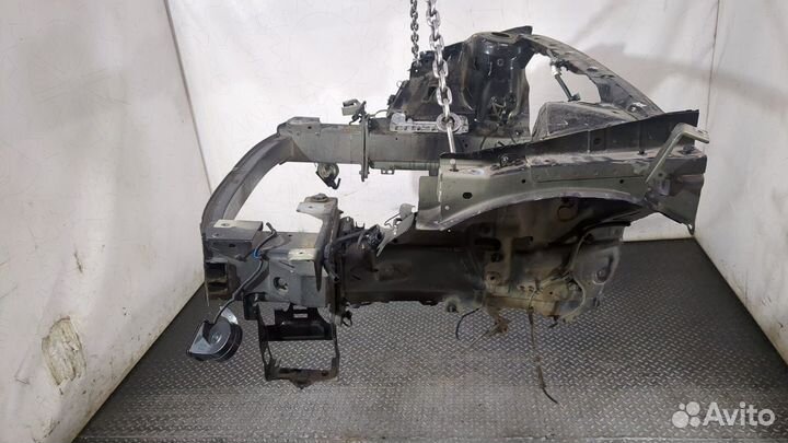 Рамка передняя Volvo XC40