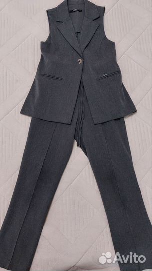 Школьный костюм для девочки