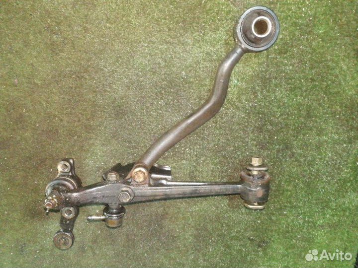 Рычаг нижний toyota progres JCG11 2jzge 1999 Перед. Лев