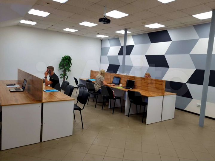 Аренда офисного места, 340 м²