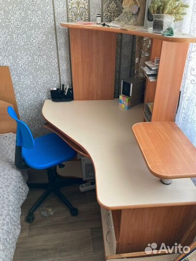 Компьютерный столик бу