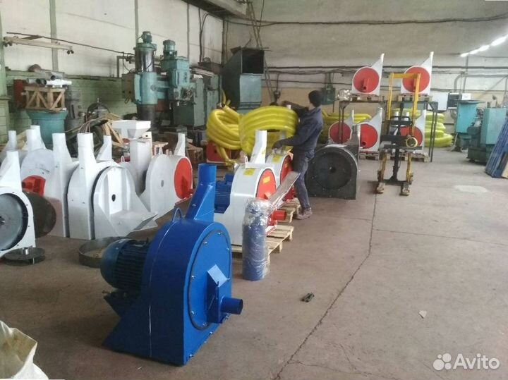 Дробилка для зерна двр-4 в наличии