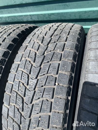 Dunlop Grandtrek SJ6 215/70 R16 99Q