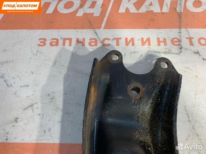 Рычаг передний левый нижний Volkswagen Passat B7
