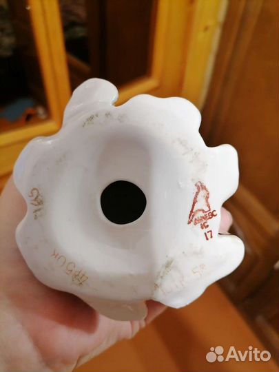 Статуэтка лебедушка