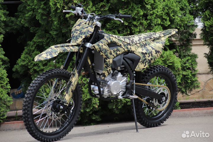 Гюрза М6 300сс водянка. Новая. Кредит.Доставка РФ