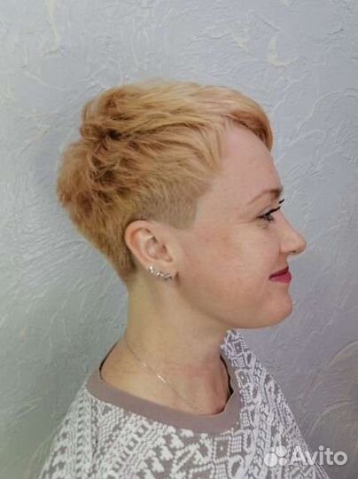 Парихмахер стилист, колорист