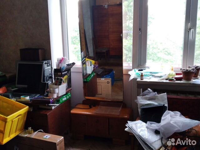 Тумбочка с зеркалом Ш60хВ140