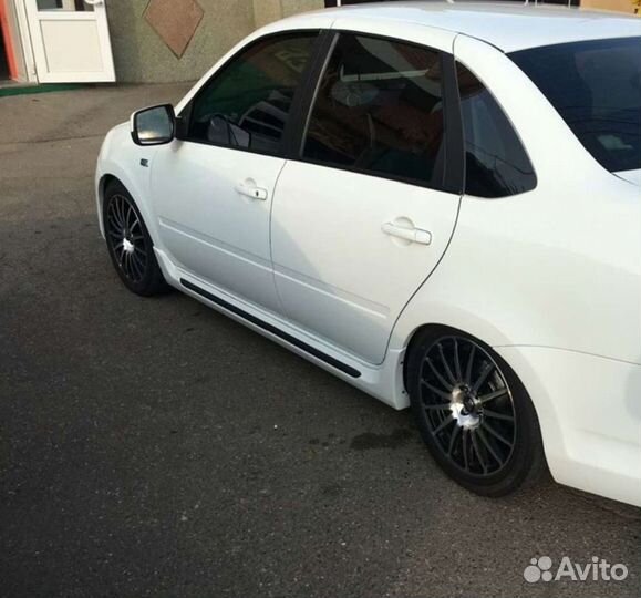 Накладки на пороги Гранта.Калина 2