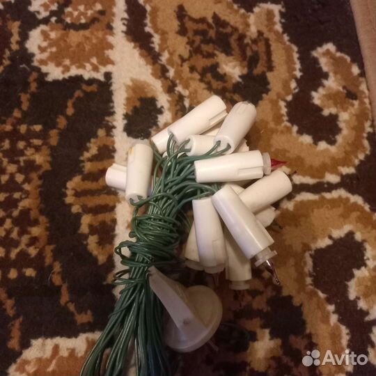 Гирлянда СССР требует ремонта