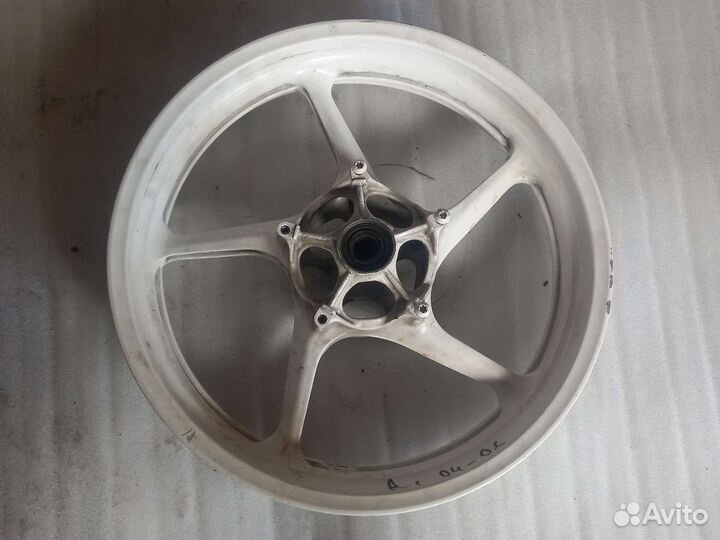 Колесо переднее Yamaha YZF R1 04-06