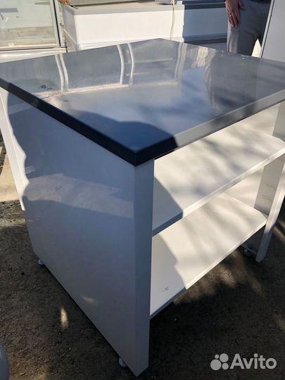 Кассовый прилавок