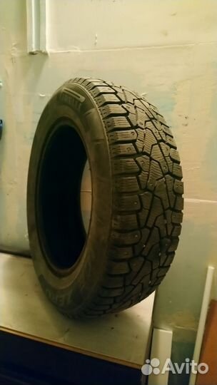Pirelli Ice Zero 185/65 R15