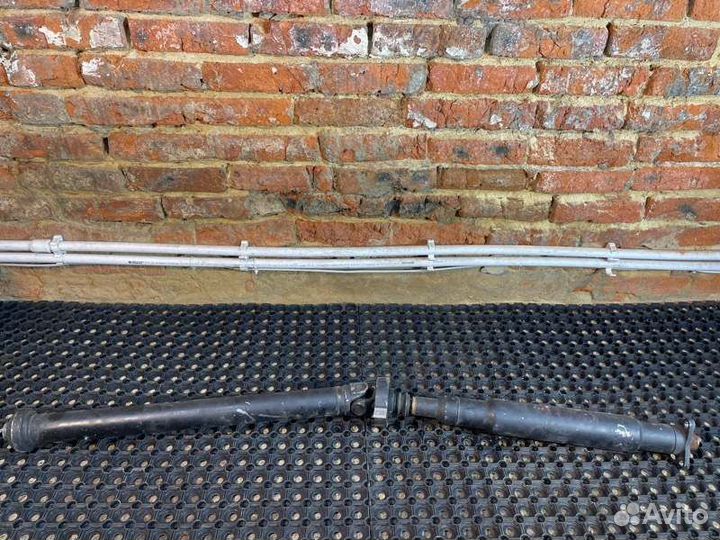 Карданный вал задний Bmw X5 E70 N52B30 AF 2008