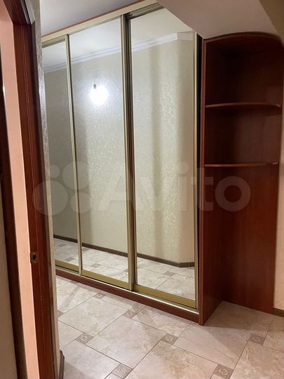 2-к. квартира, 60 м², 3/5 эт.