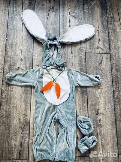 Новогодний костюм зайчика