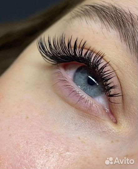 Наращивание ресниц