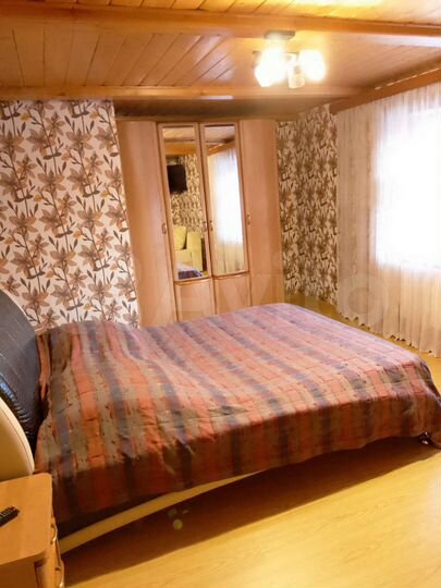 Коттедж 250 м² на участке 40 сот.