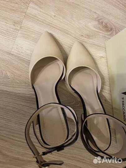 Босоножки женские 40 размер