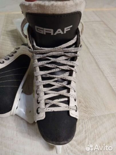 Коньки хоккейные Graf