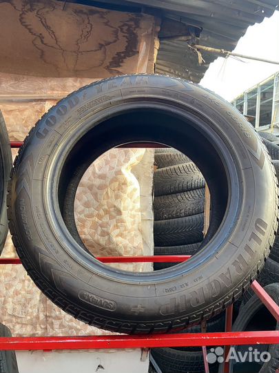 Goodyear UltraGrip+ SUV 245/60 R18 105H