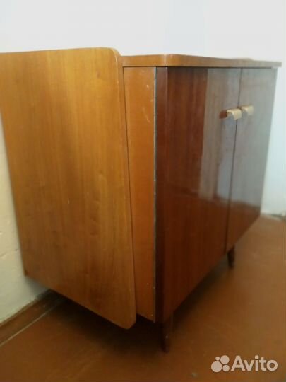 Тумба ретро