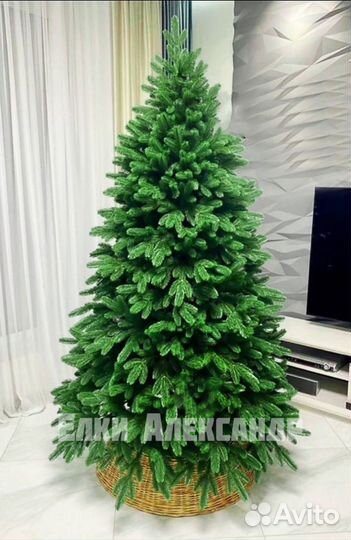 Елка искусственная