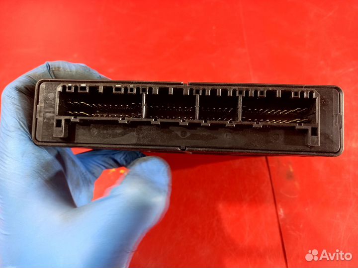 Блок управления двигателем Mitsubishi Space Star