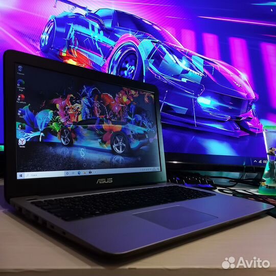 Ноутбуки продаются из-за закрытия офиса