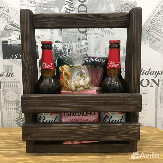 Ящик с пивом и закуской, подарок мужчине