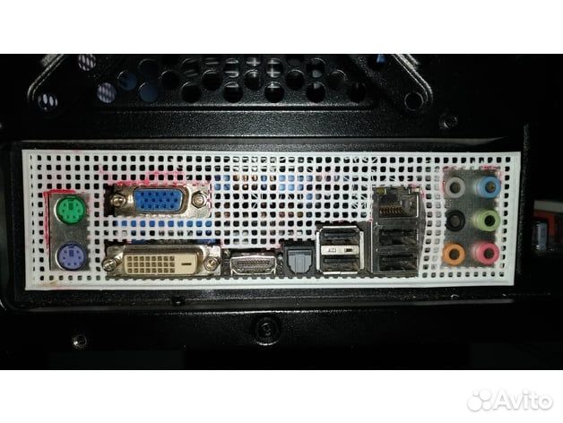 Универсальная решетка для материнской платы