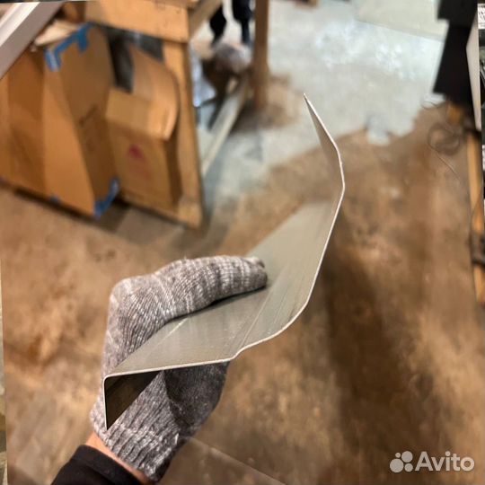 Ремонтные пороги и арки для Suzuki Валдай