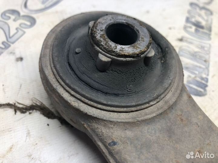 Рычаг подвески Peugeot 307