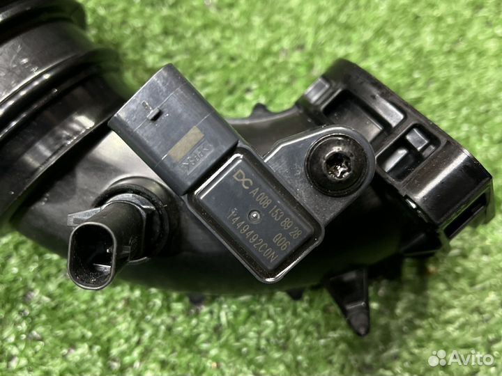 Трубка провода воздушный на Mercedes