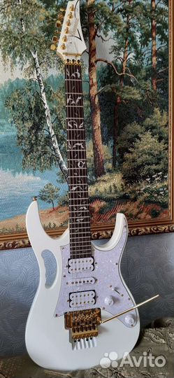 Электрогитара