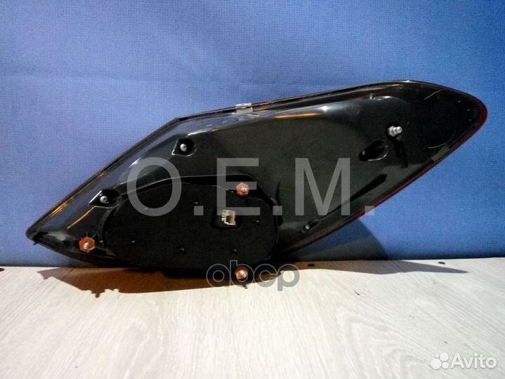 Фонарь левый Mercedes-Benz C-Class W205 седан