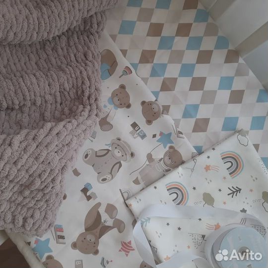 Плед новый,детский, вязанный из пряжи Ализе Пуффи