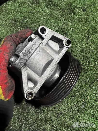 Насос гур Ford Galaxy 1.8 tdci