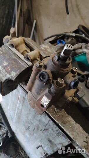 Рулевой редуктор с гур для волга