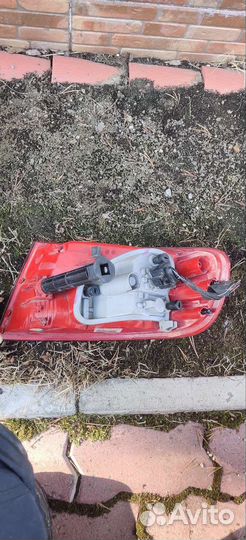 Audi a4 b8 avant задняя левая фара