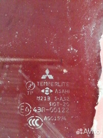 Стекло двери заднее левое Mitsubishi Lancer