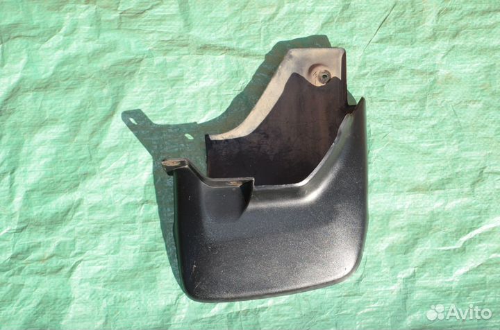 Lexus Rx 4 Брызговик задний правый