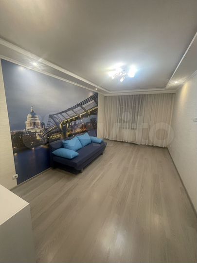 1-к. квартира, 42 м², 8/8 эт.