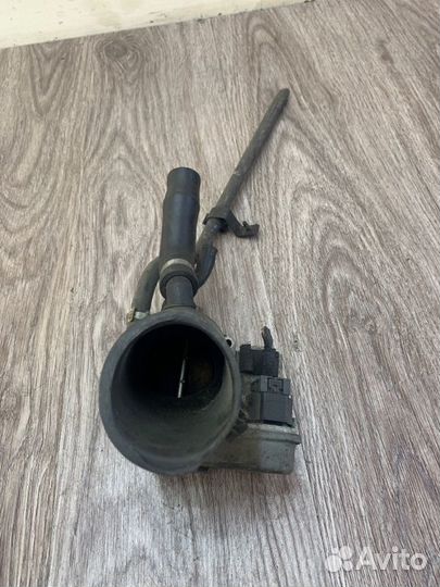 Дроссельная заслонка Opel Astra G Z16SE