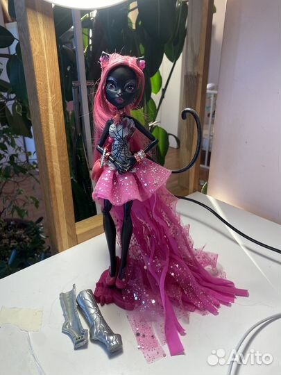 Кукла монстер хай Кэтти Нуар