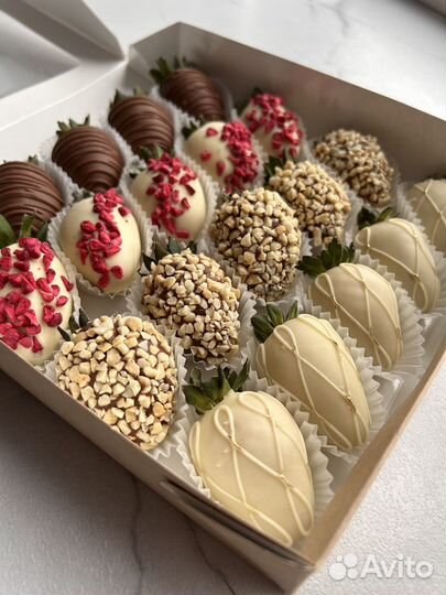 Клубника в шоколаде пожарок для неё для девушки